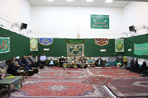 گردهمایی فصلی مسئولین شهرستانهای ستاد توسعه و بازسازی عتبات عالیات استان لرستان در خرم آباد برگزار شد