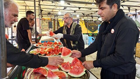 خدمت‌رسانی ۱۱۱ موکب در مسیر بازگشت زائران از مرز خسروی